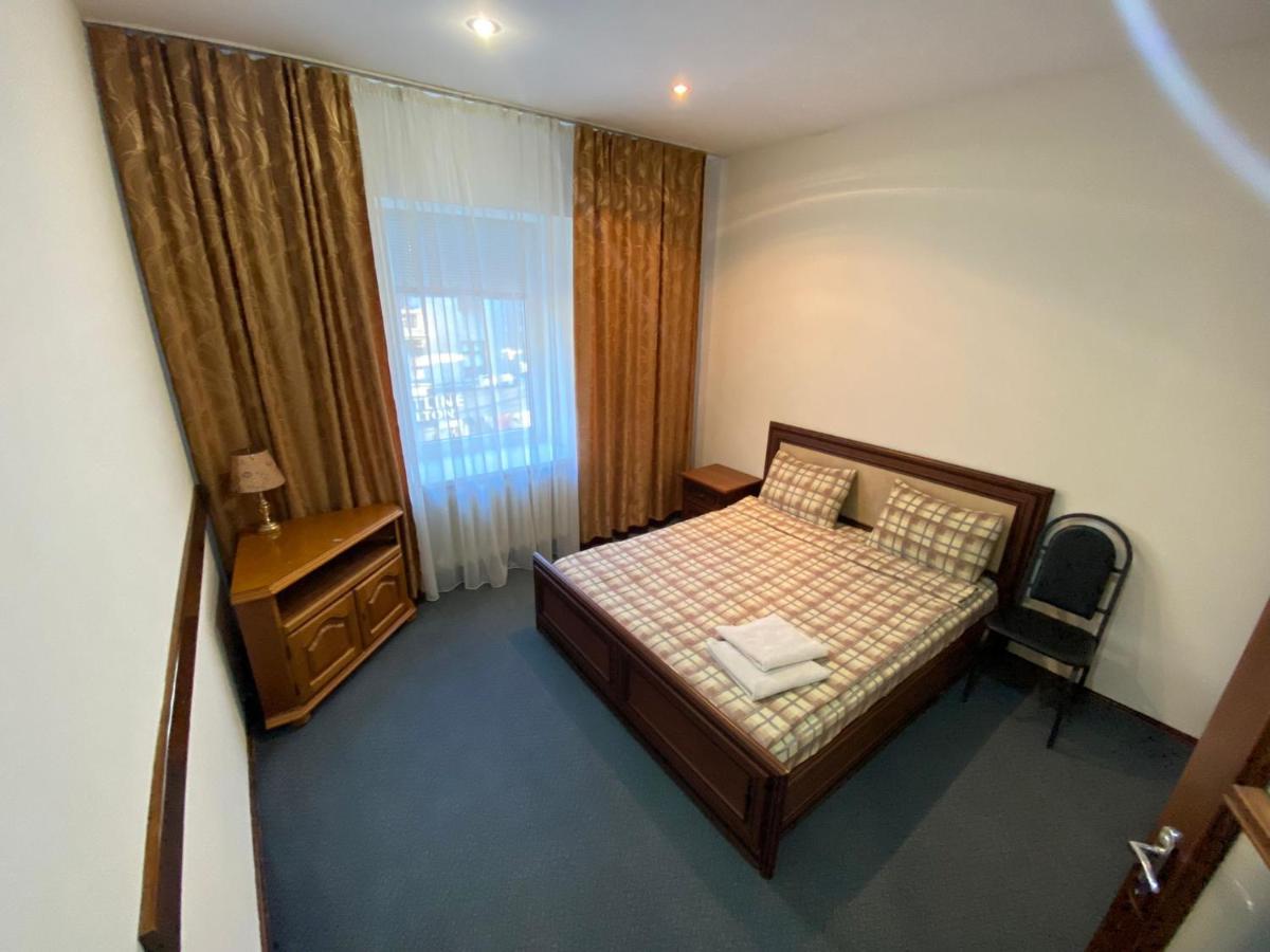 White New Apartments Ultracentral 2-Rooms In The Heart 키시나우 외부 사진