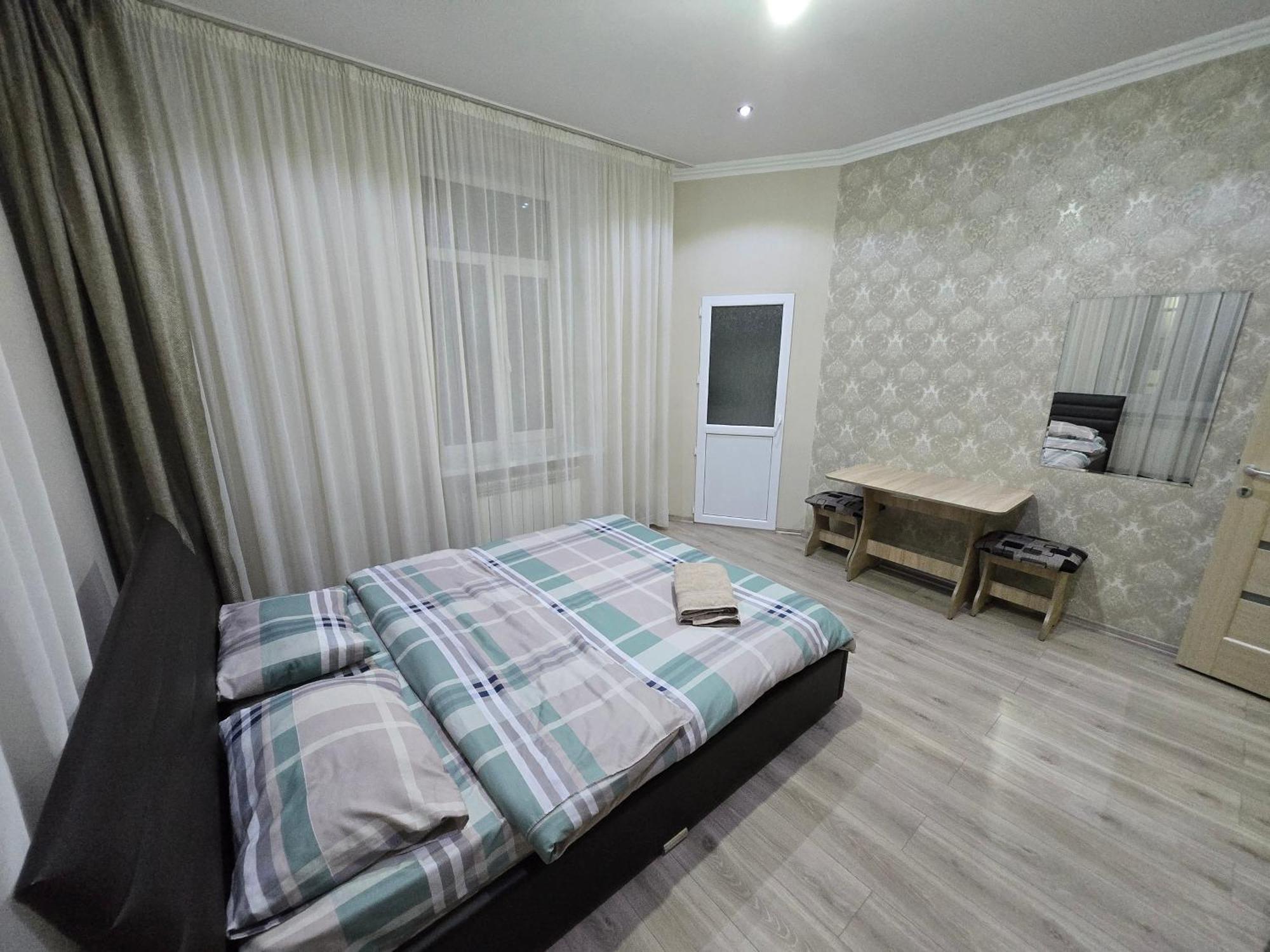 White New Apartments Ultracentral 2-Rooms In The Heart 키시나우 외부 사진