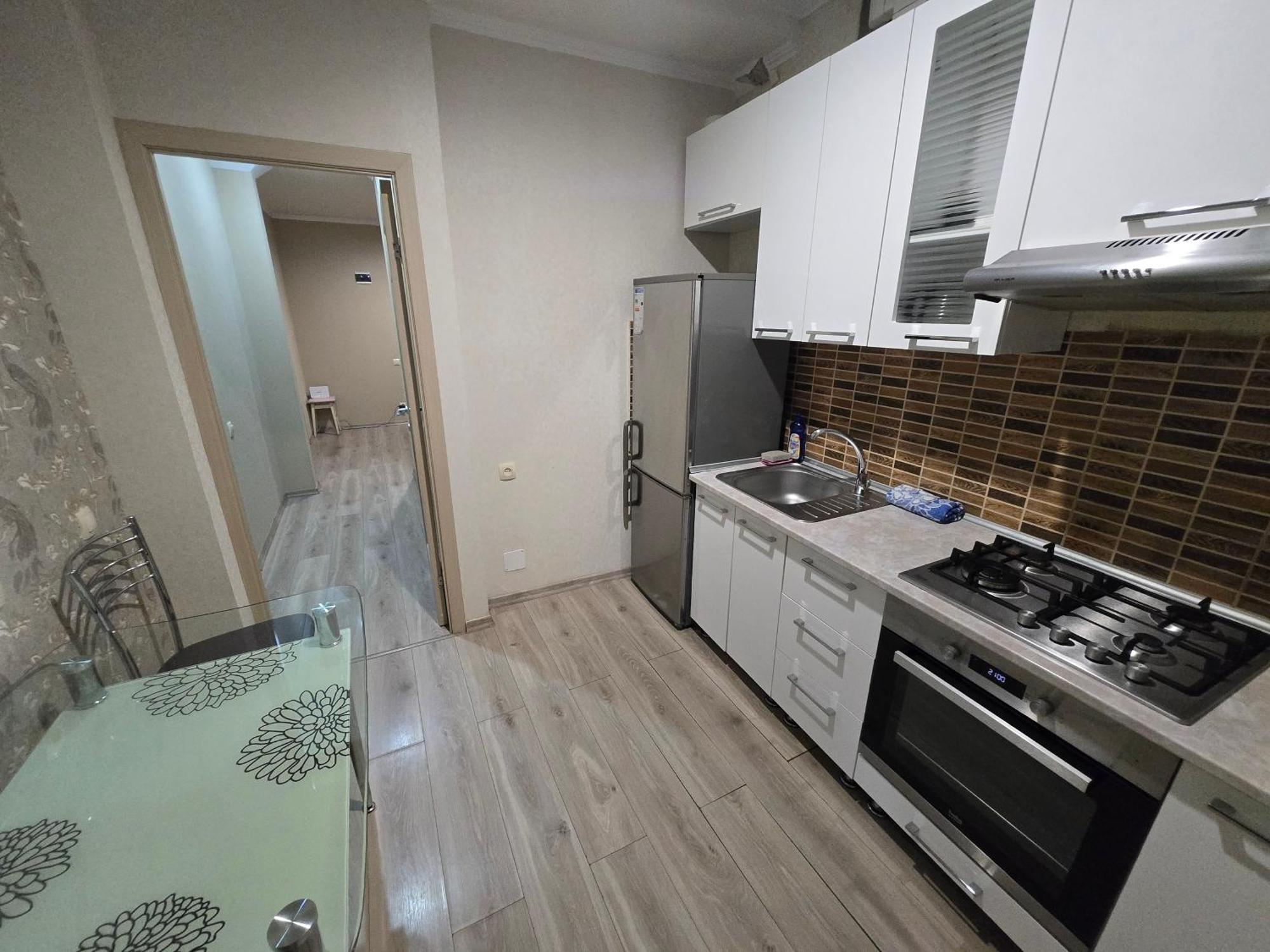 White New Apartments Ultracentral 2-Rooms In The Heart 키시나우 외부 사진